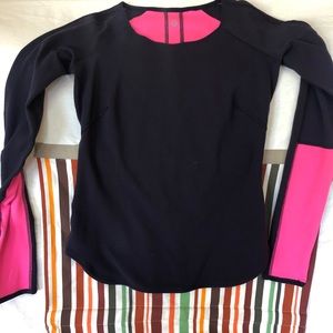 Lululemon running shirt